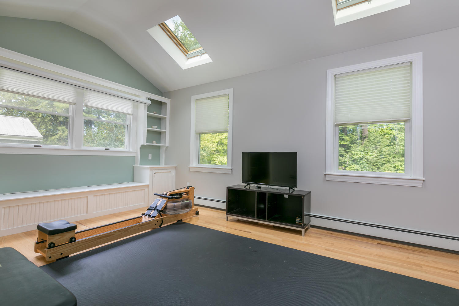 31 Burnham Road Scarborough, ME 04074 - Photo 13 of 49 Media Room