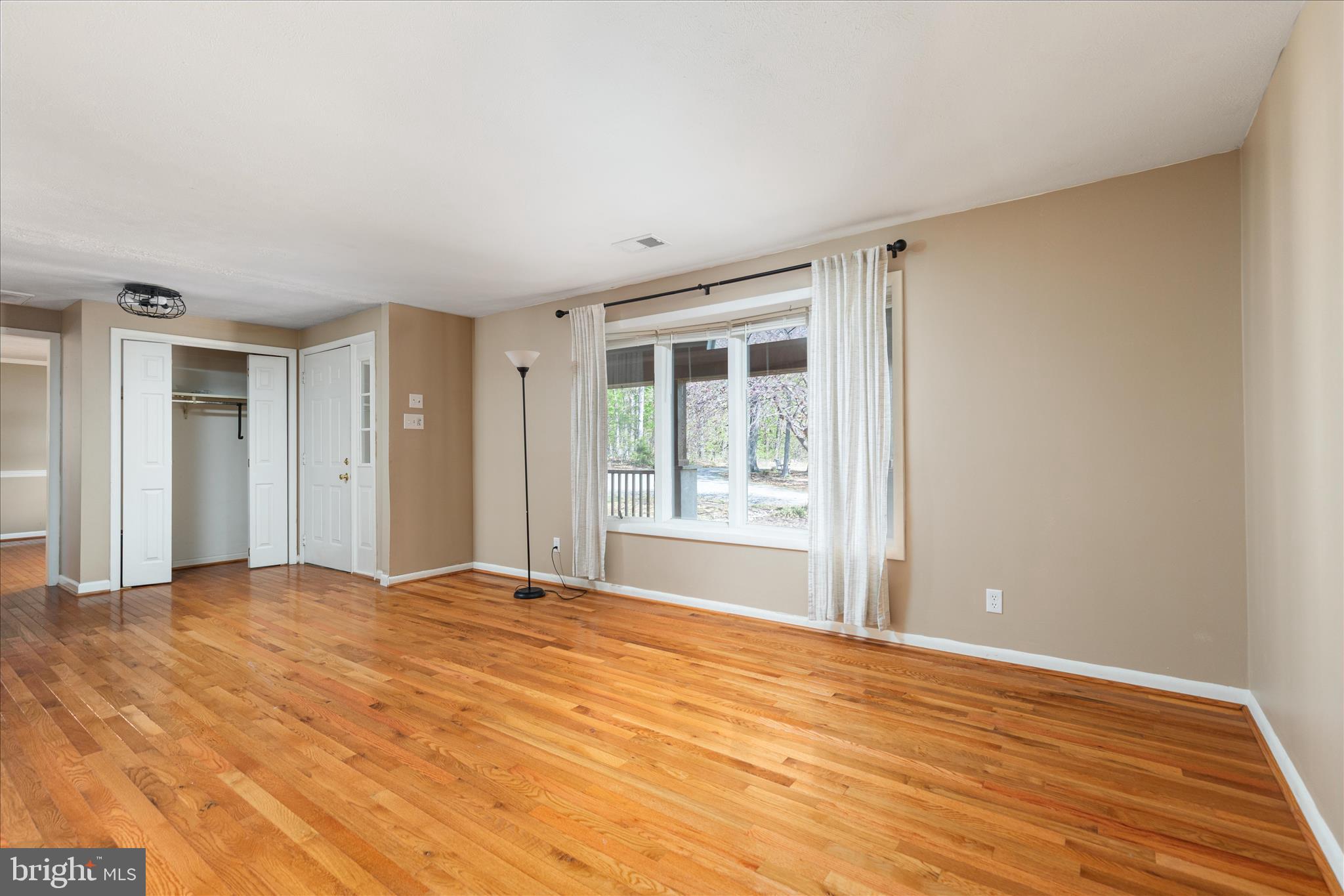 716 Gafia Lodge Road Middletown, VA 22645 - Photo 3 of 38