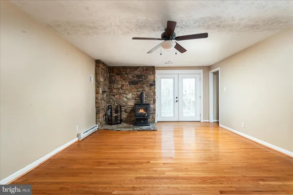 $2,600 | 716 Gafia Lodge Road, Middletown, VA 22645