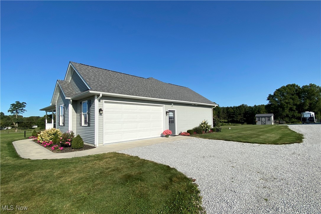 6698 Secrest Road Wooster, OH 44691 - Photo 4 of 34