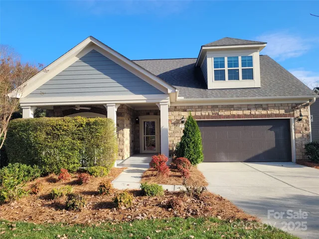 $740,000 | 1720 Traditions Court, Waxhaw, NC 28173