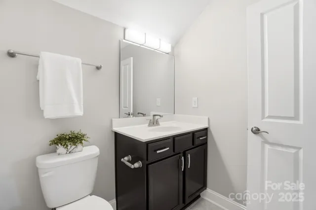 $740,000 | 1720 Traditions Court, Waxhaw, NC 28173