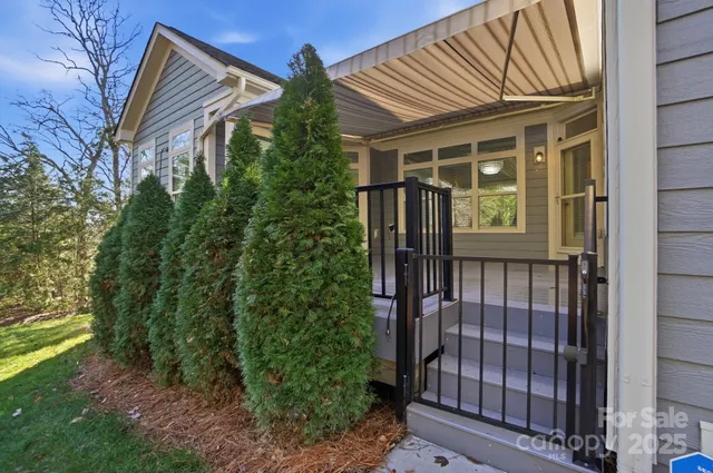 $740,000 | 1720 Traditions Court, Waxhaw, NC 28173