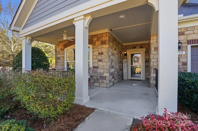 $740,000 | 1720 Traditions Court, Waxhaw, NC 28173