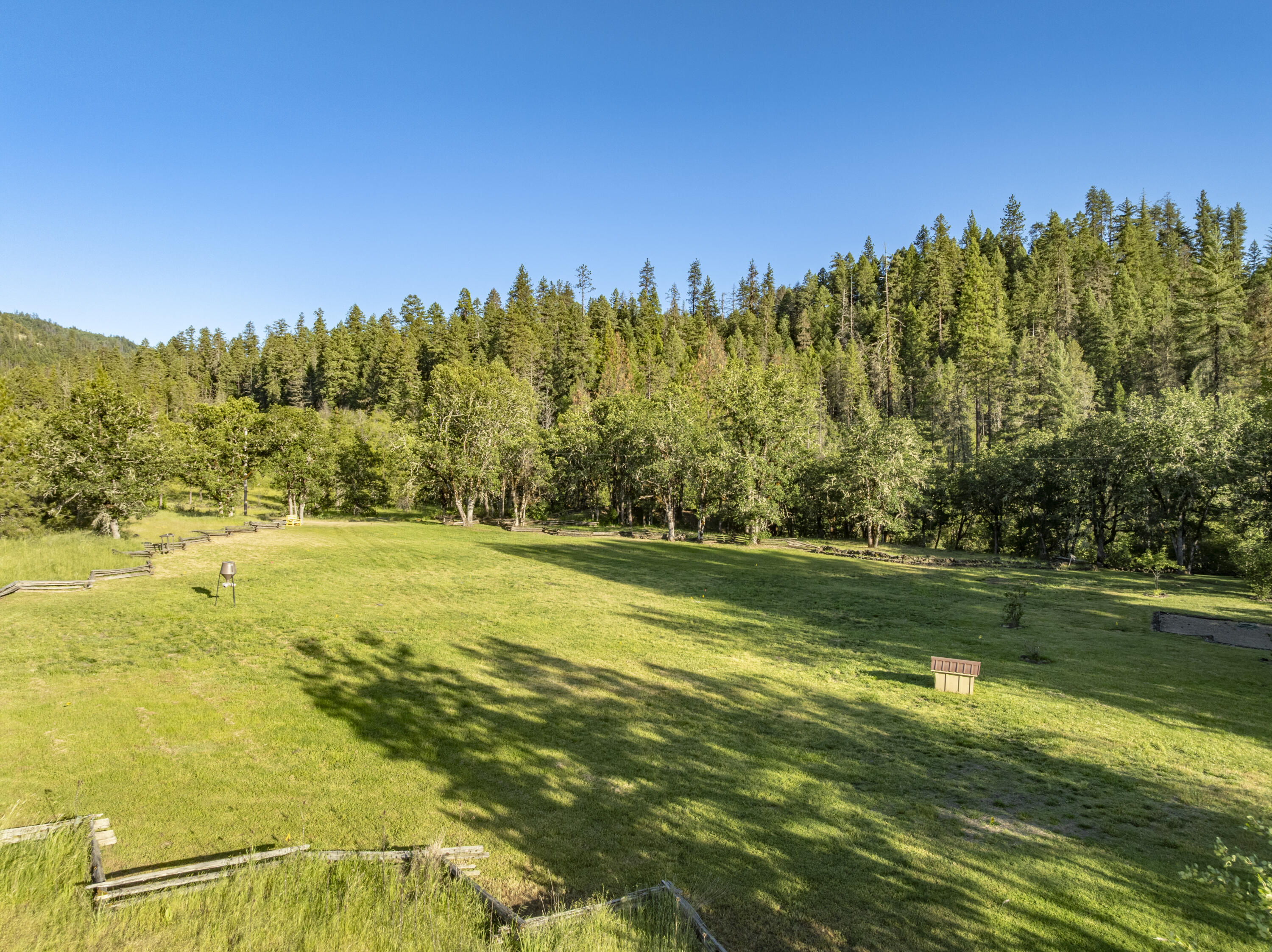 2871 Cobleigh Road Eagle Point, OR 97524 - Photo 62 of 73 Cobleigh-60