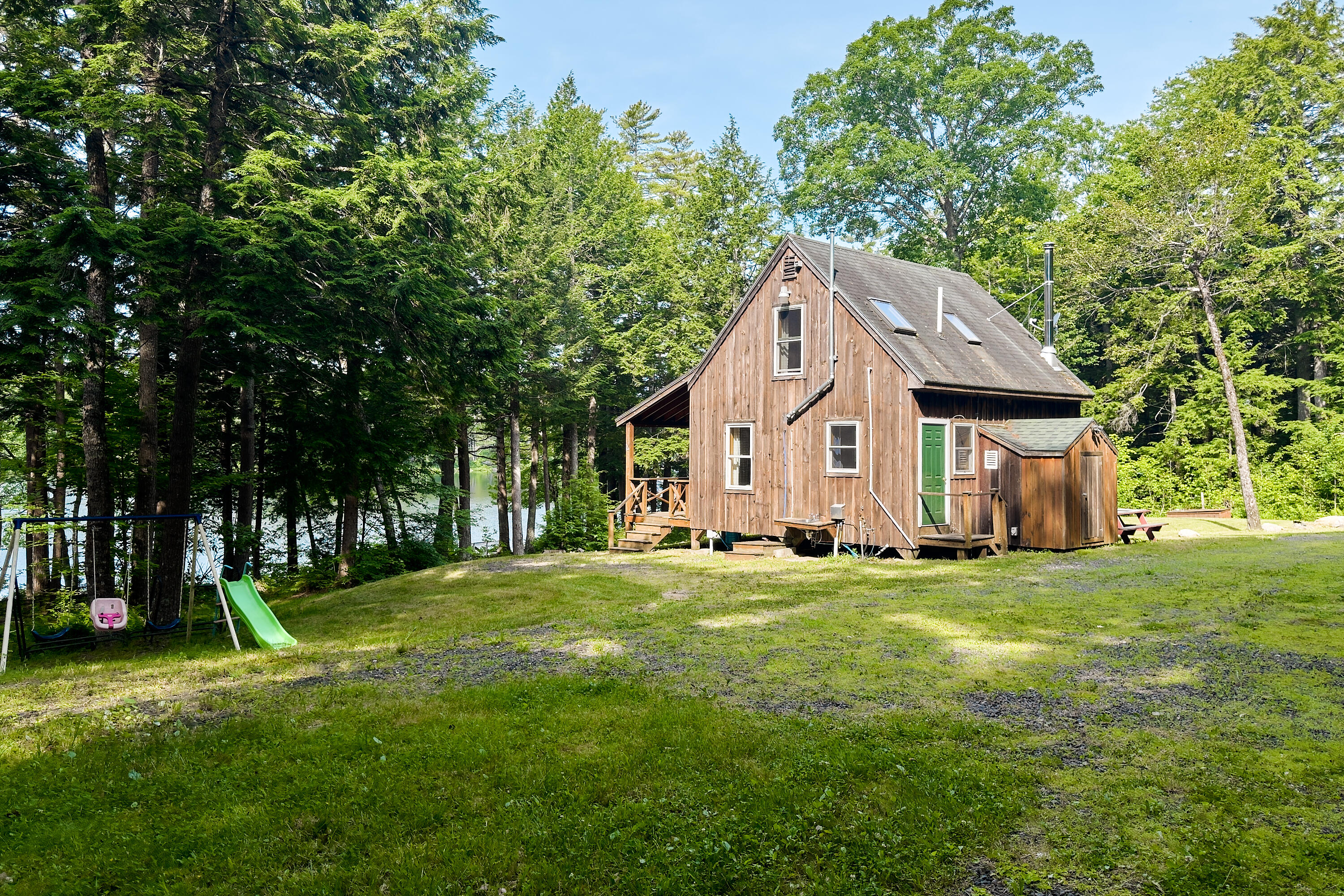 660 Sprague Road Waldoboro, ME 04572 - Photo 7 of 45 Side view