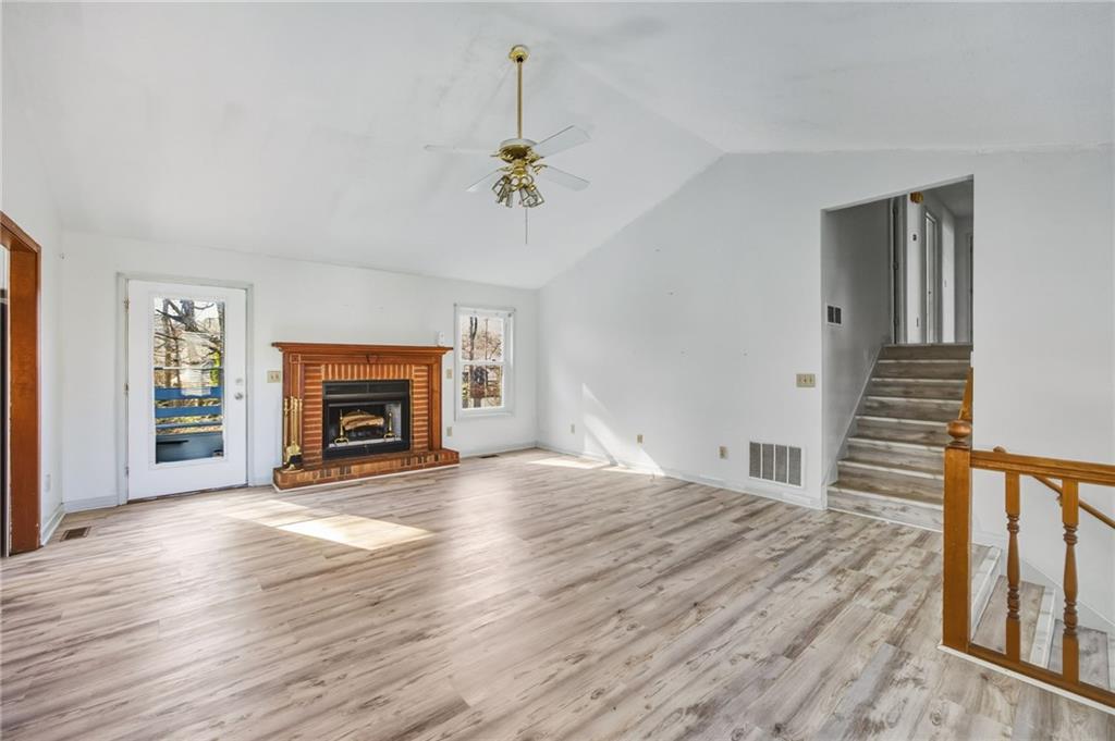 936 Tyrell Drive Austell, GA 30106 - Photo 4 of 28