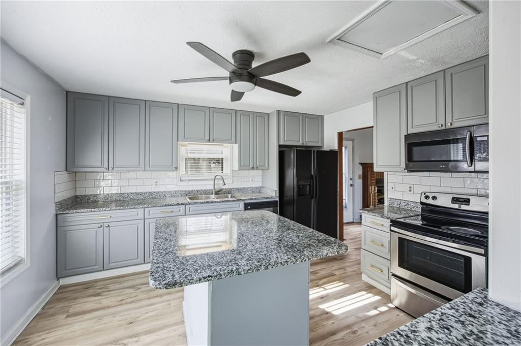 936 Tyrell Drive Austell, GA 30106 - Photo 10 of 28