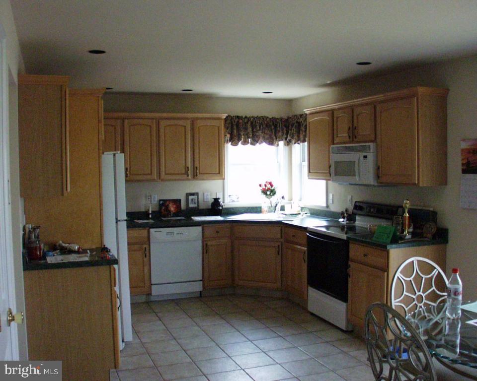 459 Old Farm Road Palmyra, PA 17078 - Photo 5 of 8 Gallery Image 5