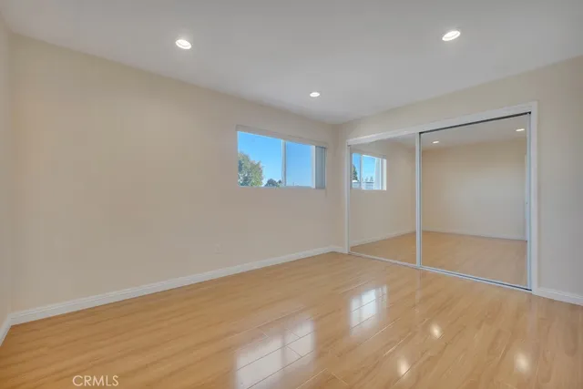 $3,500 | 18550 Hatteras Street, Unit 76, Tarzana, CA 91356