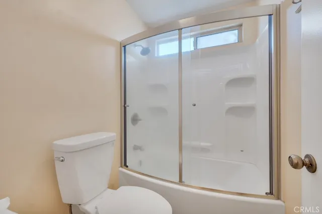 $3,500 | 18550 Hatteras Street, Unit 76, Tarzana, CA 91356