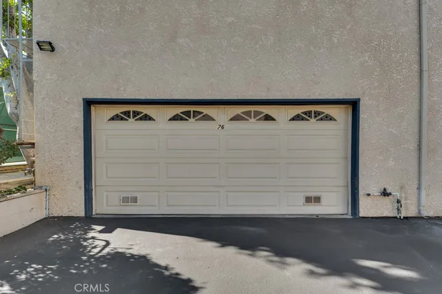 $3,500 | 18550 Hatteras Street, Unit 76, Tarzana, CA 91356