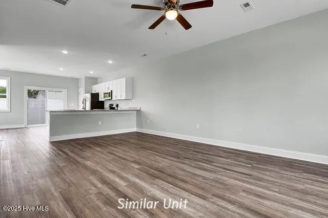 $1,850 | 309 Starfish Lane, Sneads Ferry, NC 28460