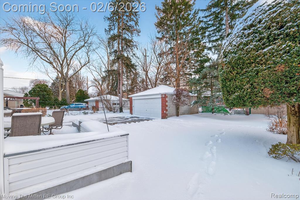 351 Ridgemont Road Grosse Pointe Farms, MI 48236 - Photo 49 of 68