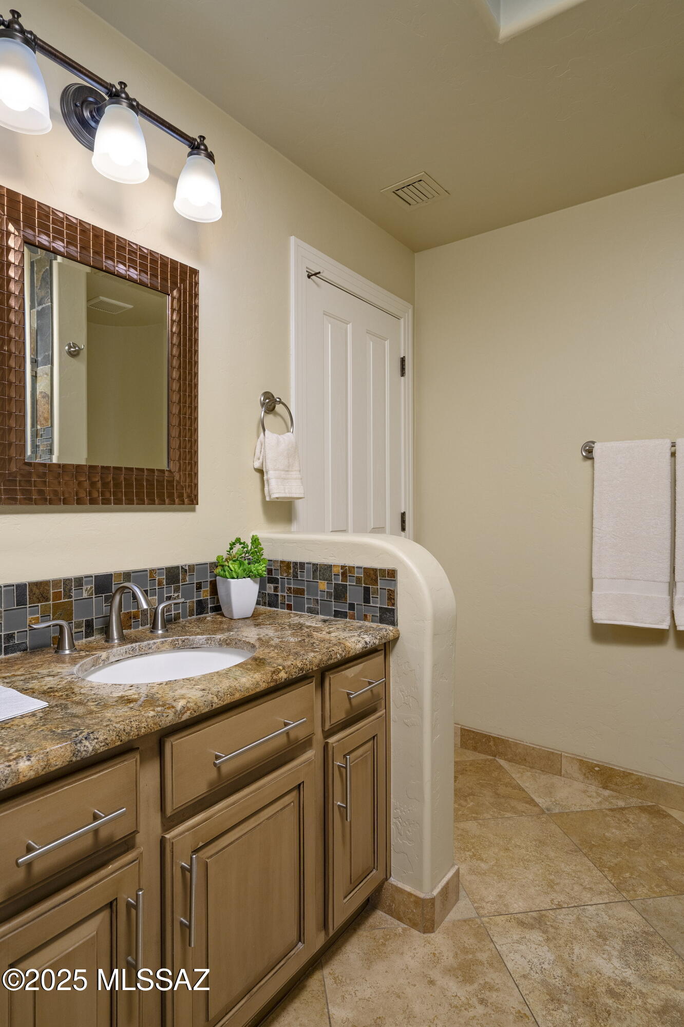 1751 West Sunkist Road Tucson, AZ 85755 - Photo 23 of 48