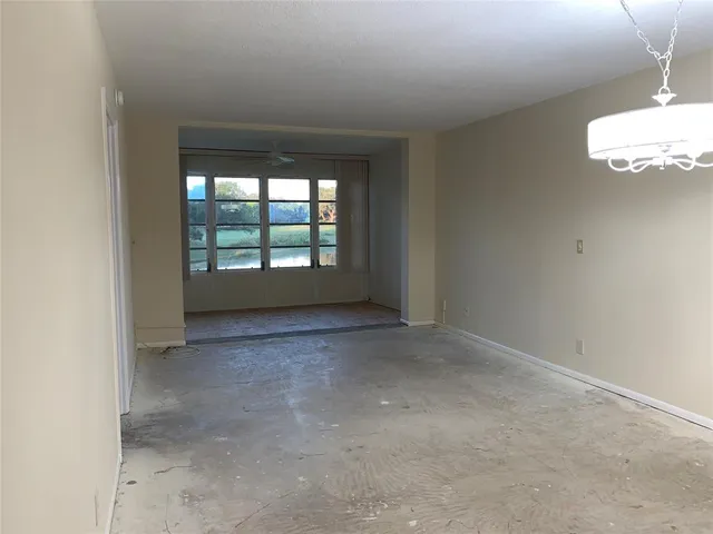 $205,000 | 9460 Poinciana Place, Unit 203, Davie, FL 33324