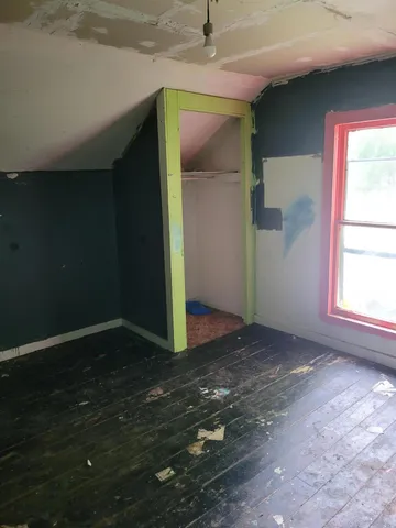 $79,000 | 305 East Adams Street, Homer, MI 49245