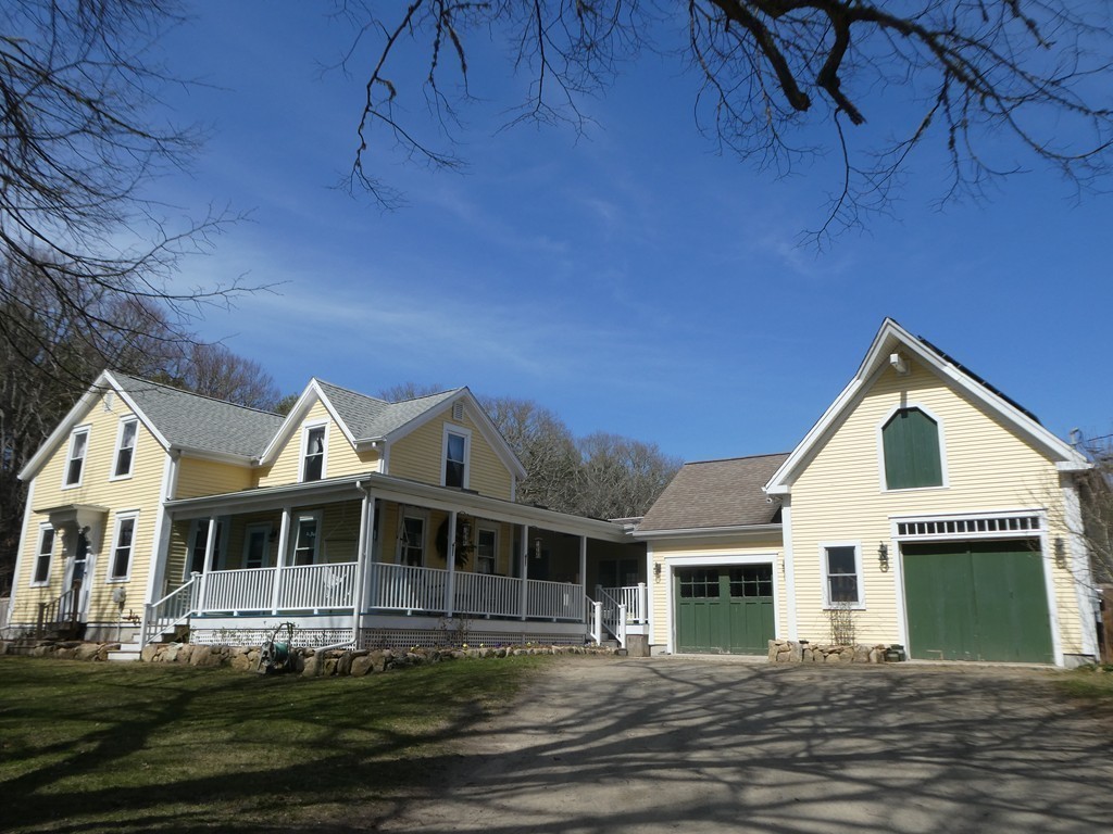 28 Randall Road Mattapoisett, MA 02739 - Photo 1 of 30