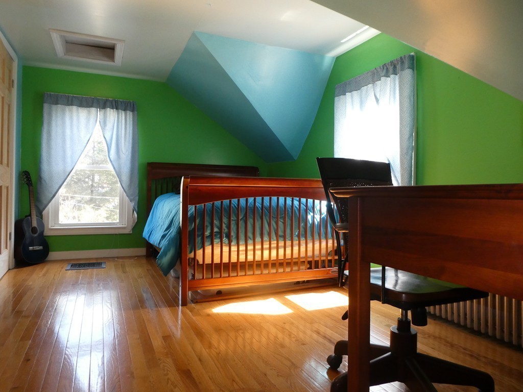 28 Randall Road Mattapoisett, MA 02739 - Photo 18 of 30