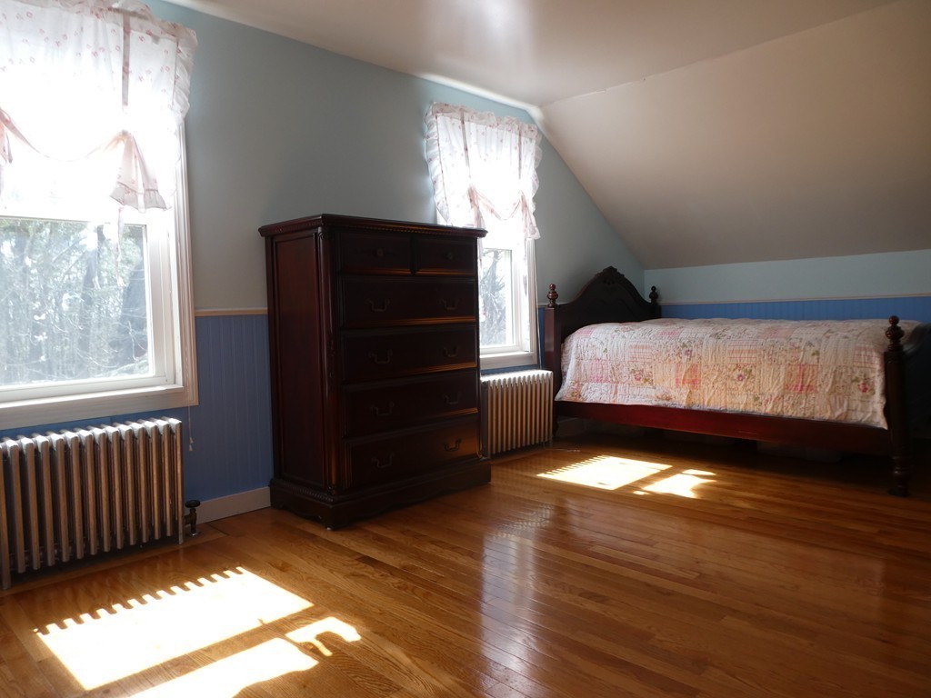 28 Randall Road Mattapoisett, MA 02739 - Photo 19 of 30