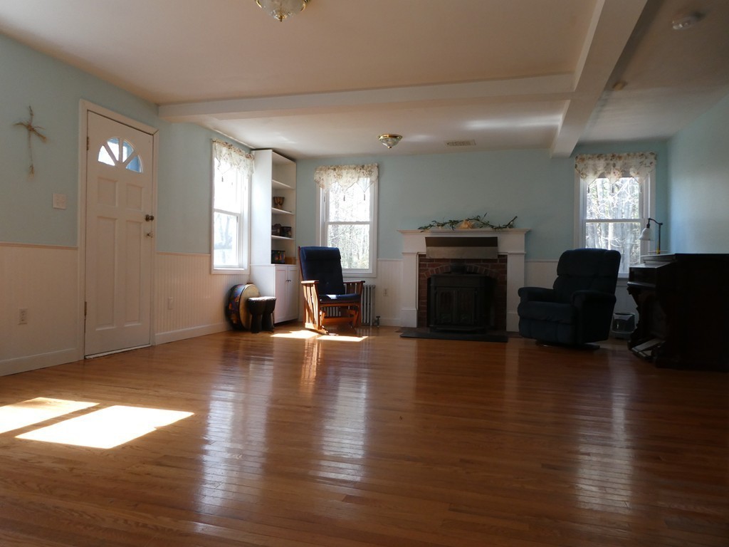 28 Randall Road Mattapoisett, MA 02739 - Photo 10 of 30