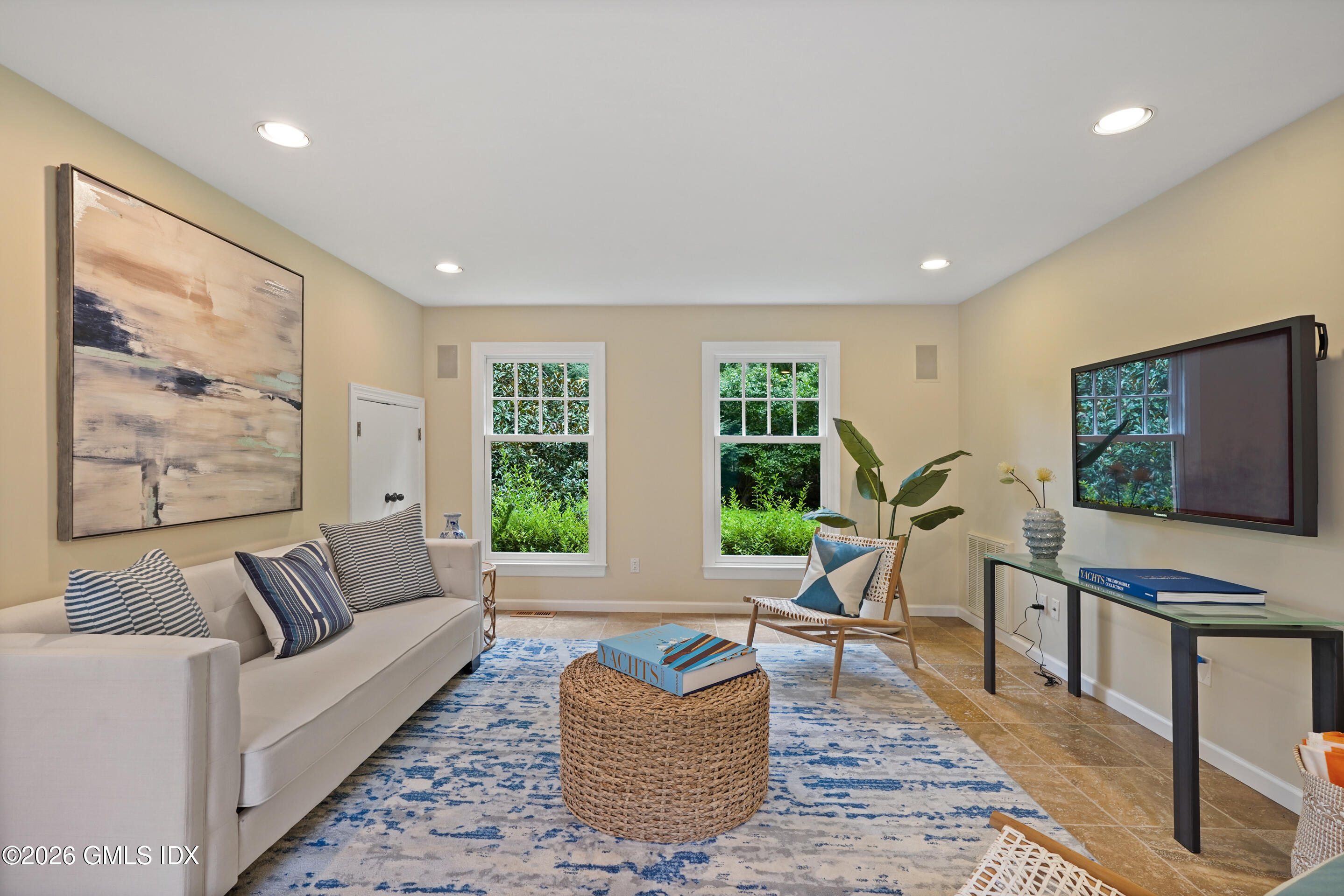 115 Lower Cross Road Greenwich, CT 06831 - Photo 29 of 41 Living Room (Guest House)