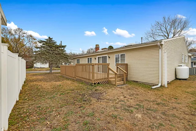 $395,000 | 315 East Drumbed Road, Villas, NJ 08251