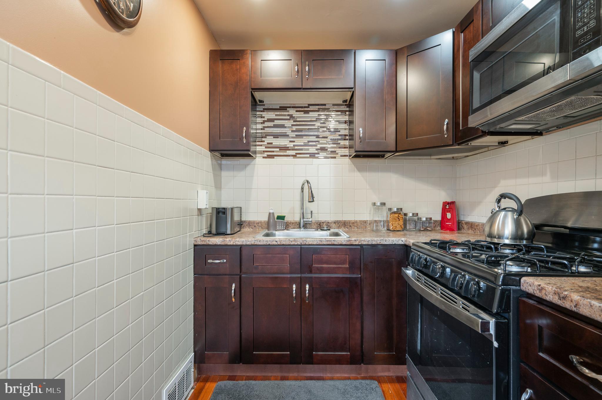 8608 Temple Road Philadelphia, PA 19150 - Photo 10 of 18 Gallery Image 10