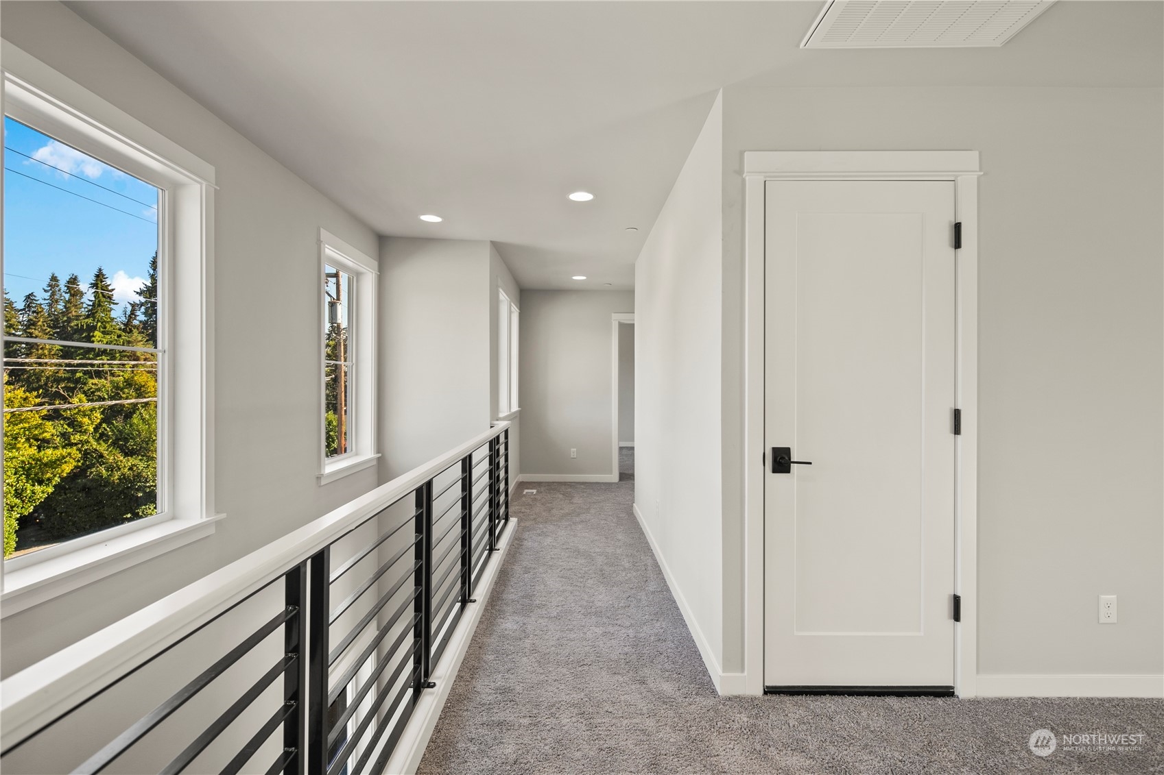22538 Meridian Avenue South Bothell, WA 98021 - Photo 24 of 36 Gallery Image 24