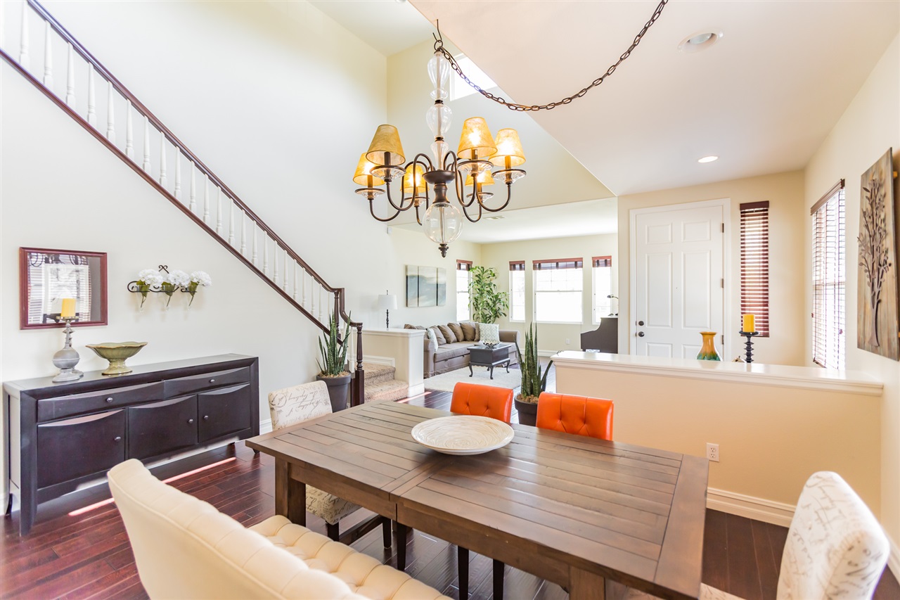 3541 Hummock Drive Carlsbad, CA 92010 - Photo 3 of 25