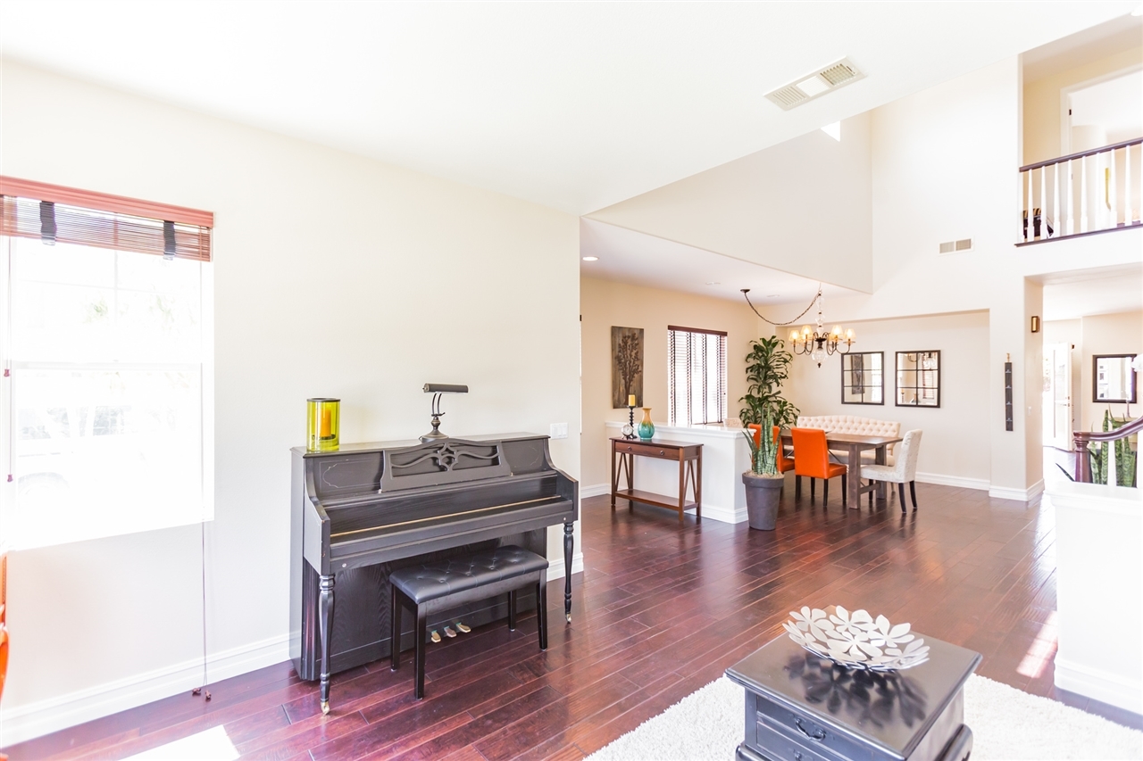 3541 Hummock Drive Carlsbad, CA 92010 - Photo 6 of 25