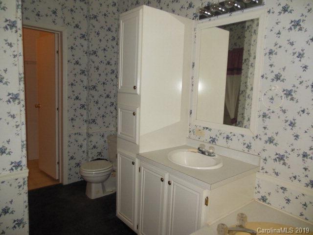 145 Poteat Road Marion, NC 28752 - Photo 6 of 14 Gallery Image 6
