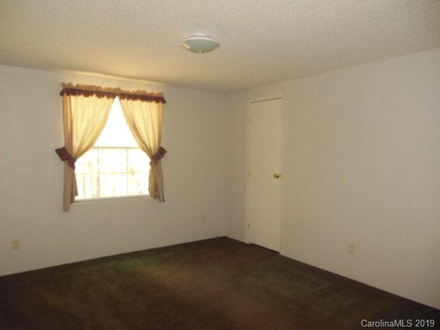 145 Poteat Road Marion, NC 28752 - Photo 8 of 14 Gallery Image 8