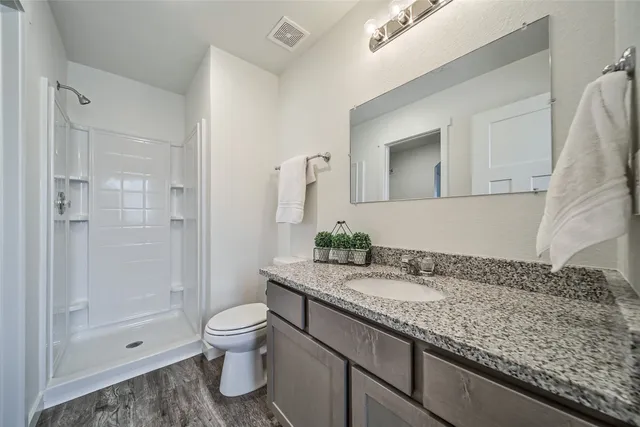 $1,675 | 21155 Gosling Road, Unit 26C, Spring, TX 77388