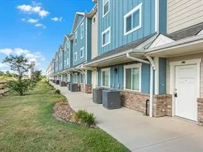 $1,675 | 21155 Gosling Road, Unit 26C, Spring, TX 77388