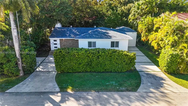 $1,547,000 | 7710 Beach View Drive, North Bay Village, FL 33141