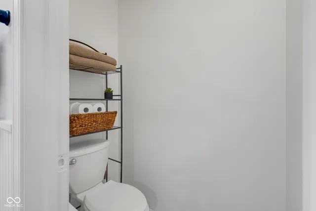 $344,900 | 1015 East Killian Drive, Mooresville, IN 46158