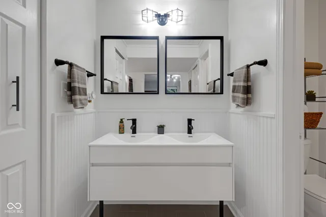 $344,900 | 1015 East Killian Drive, Mooresville, IN 46158