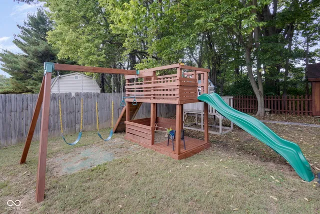 $344,900 | 1015 East Killian Drive, Mooresville, IN 46158