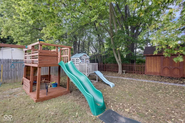 $344,900 | 1015 East Killian Drive, Mooresville, IN 46158