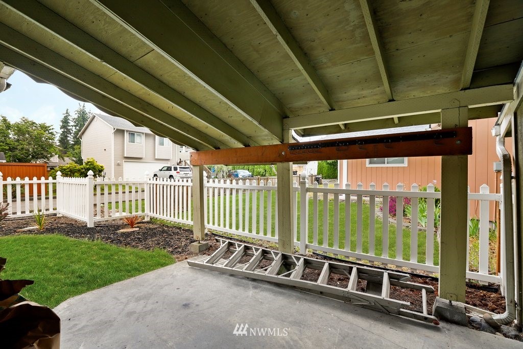 6428 Cady Road Everett, WA 98203 - Photo 17 of 24