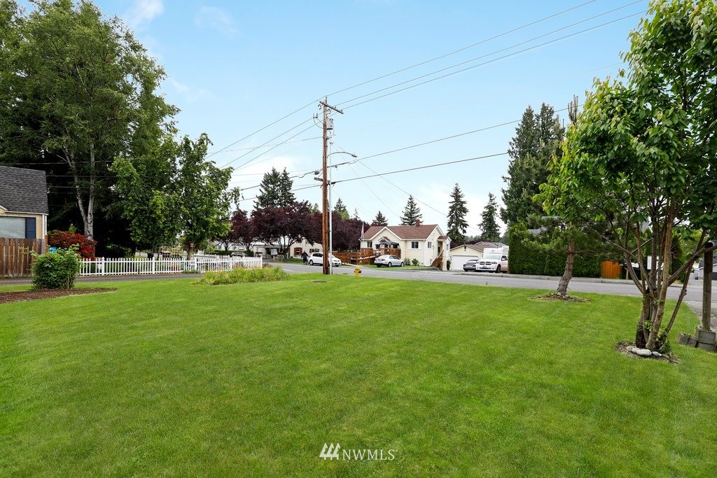 6428 Cady Road Everett, WA 98203 - Photo 21 of 24