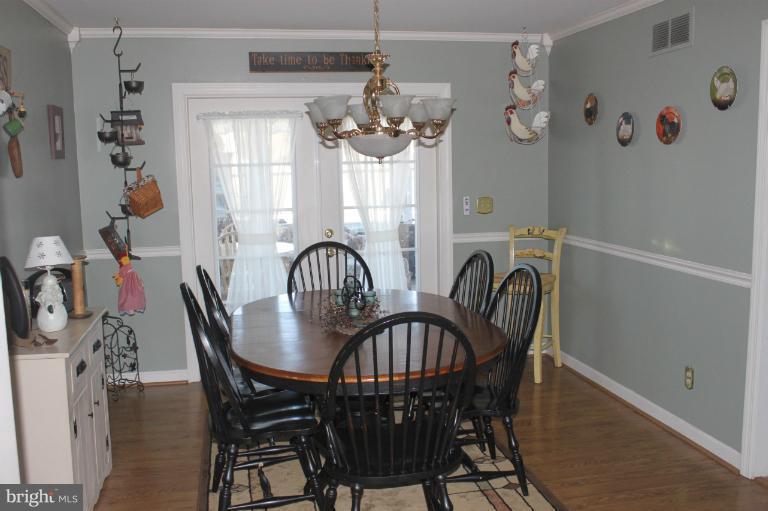 2404 Patapsco Road Finksburg, MD 21048 - Photo 5 of 24 Dining Room