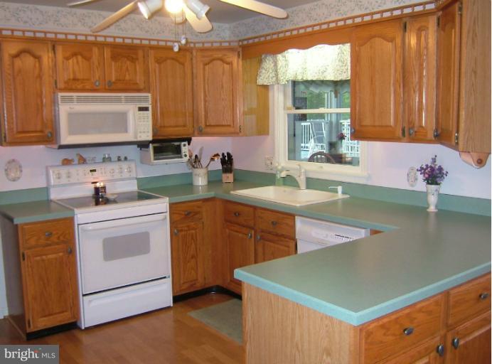 2404 Patapsco Road Finksburg, MD 21048 - Photo 6 of 24 Kitchen