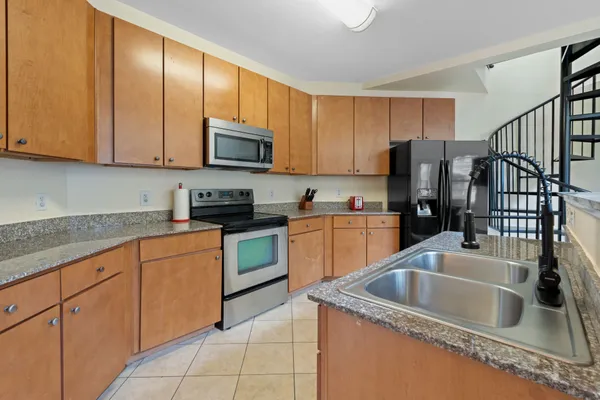$349,900 | 2502 Leon Street, Unit 501, Austin, TX 78705