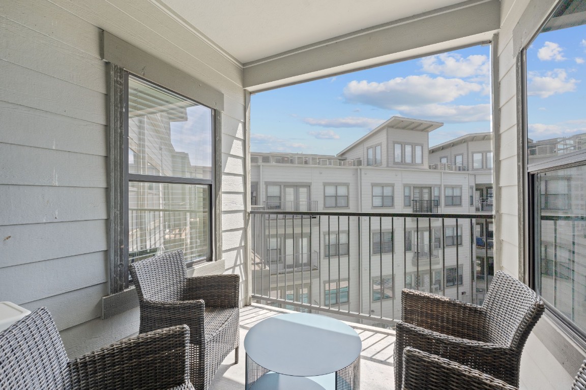 2502 Leon Street, Unit 501 Austin, TX 78705 - Photo 9 of 14 View of balcony