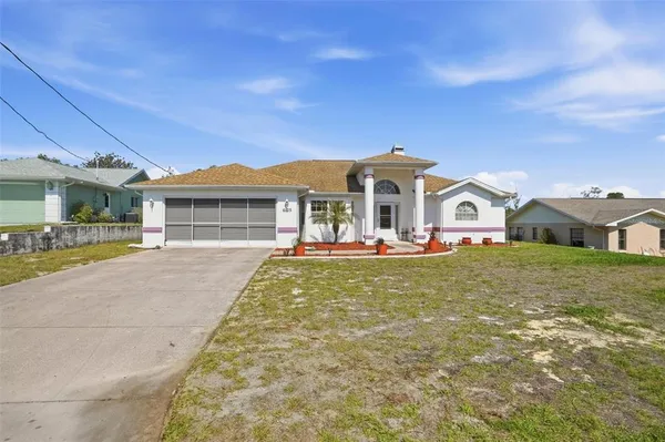 $339,900 | 6125 Nantucket Lane, Spring Hill, FL 34608