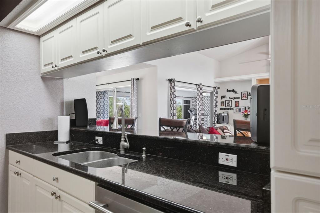 6125 Nantucket Lane Spring Hill, FL 34608 - Photo 17 of 75