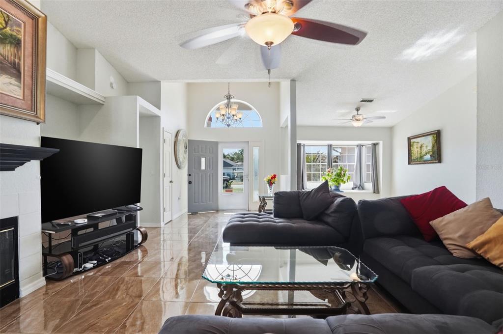 6125 Nantucket Lane Spring Hill, FL 34608 - Photo 10 of 75