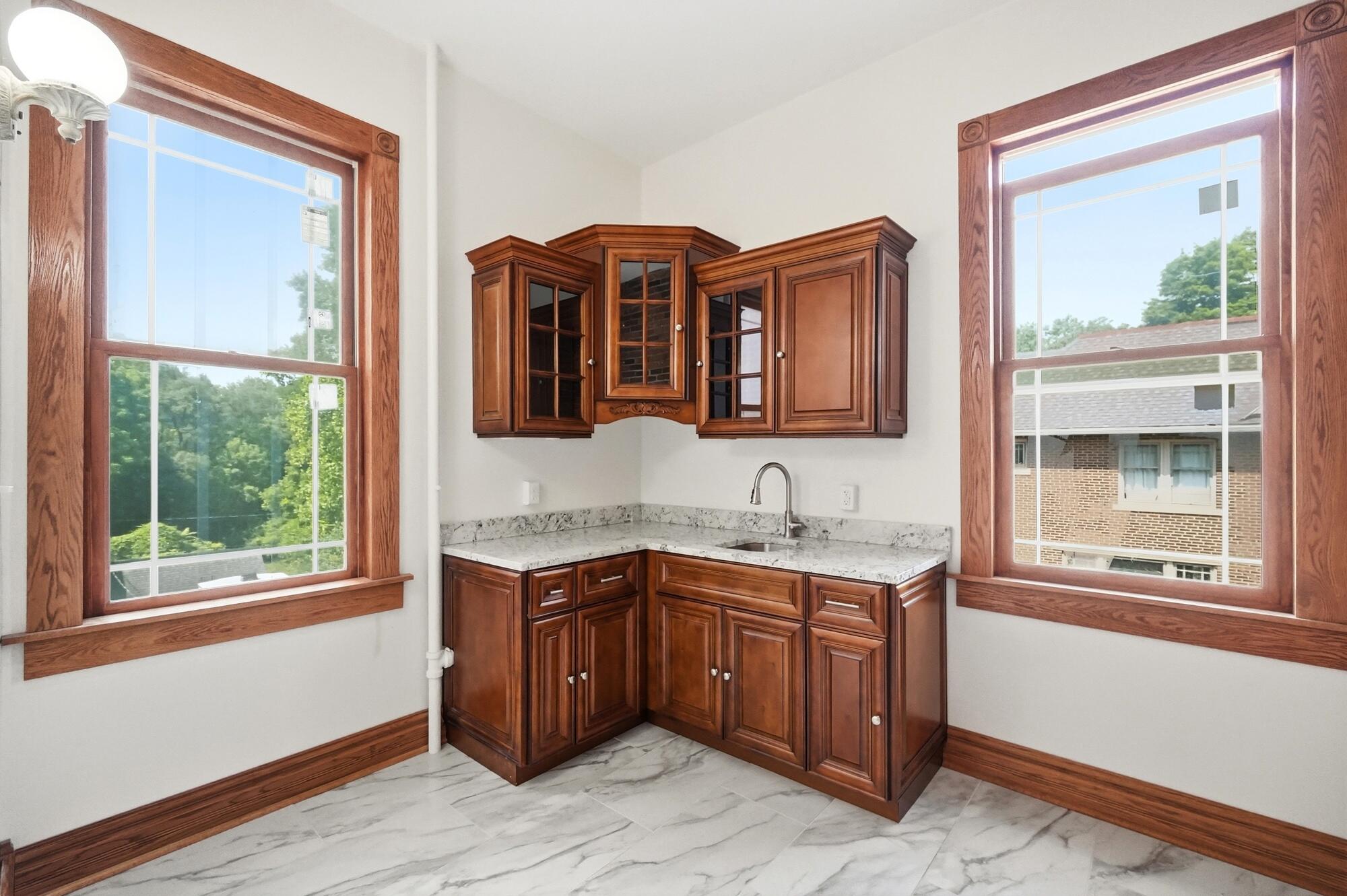 649 East High Street Springfield, OH 45505 - Photo 40 of 79 039